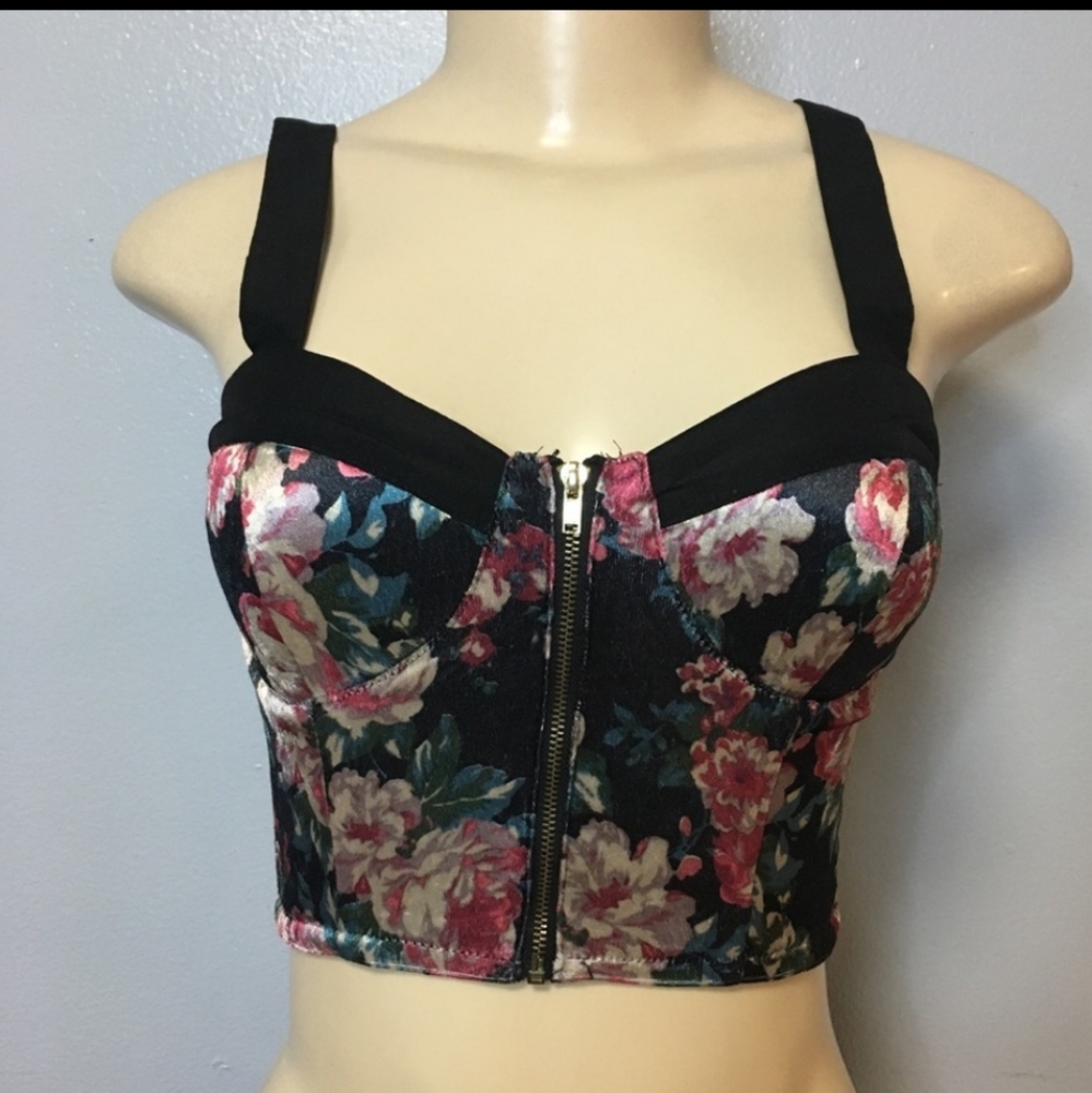 Band Of Gypsies Floral Crop Top Sz S Sleeveless